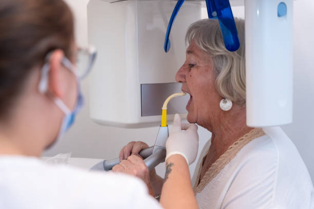 Best Holiday Emergency Dentist in Darlington, WI